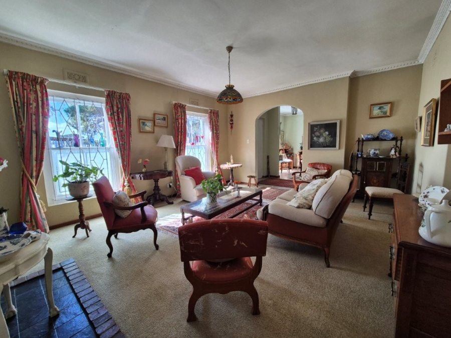 4 Bedroom Property for Sale in Diep River Western Cape